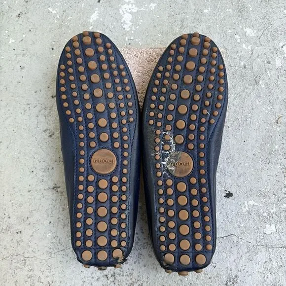 Gucci, navy driving shoes - Picture 7 of 14